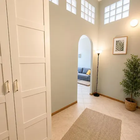 Apartment Design Loft Near Porta Susa Netflix And Wi-fi